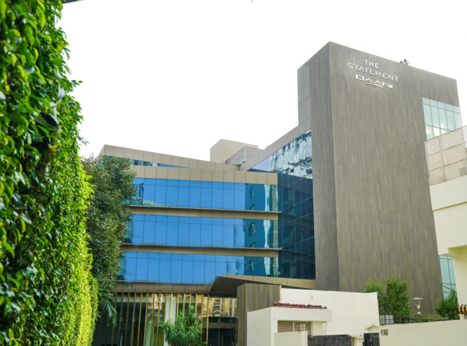 THE STATEMENT AVIVA TOWER