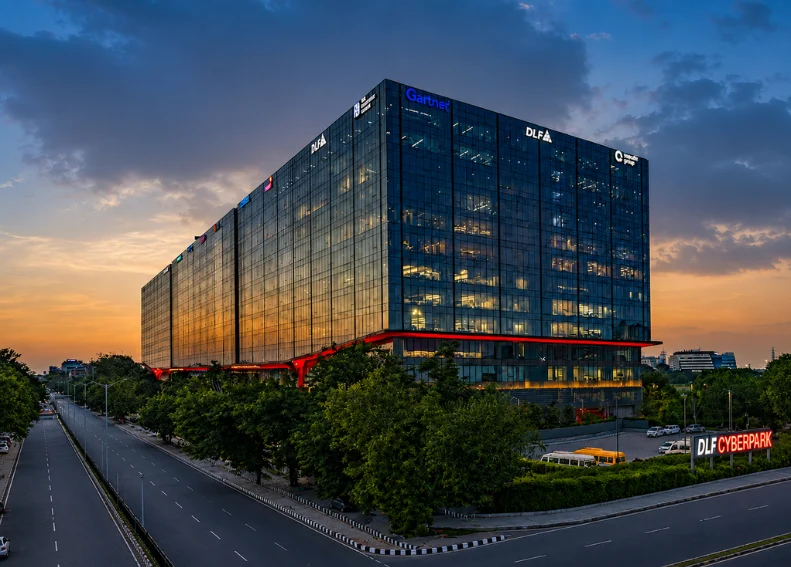 DLF CYBER PARK